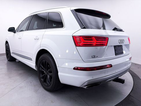 Used 2019 Audi Q7 3.0T Premium Plus AWD/4WD image 10