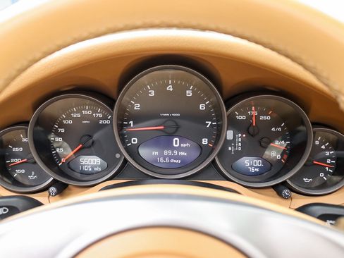 Used 2009 Porsche 911 Carrera RWD image 34