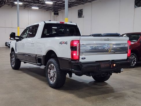 Used 2024 Ford F250 King Ranch AWD/4WD image 11
