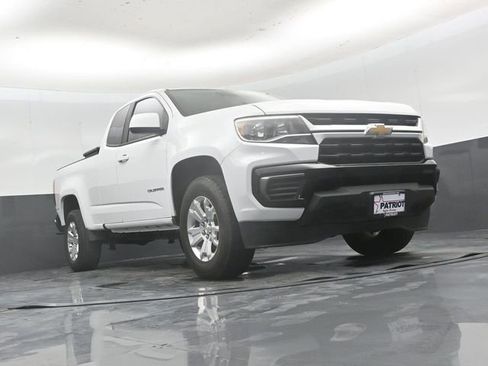 Used 2022 Chevrolet Colorado LT w/ Fleet Safety Package RWD image 46