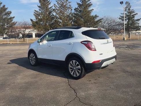 Used 2020 Buick Encore Preferred image 29