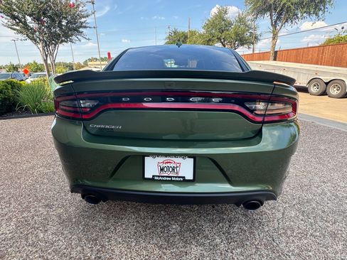 Used 2023 Dodge Charger R/T w/ Harman/Kardon Audio Group image 9