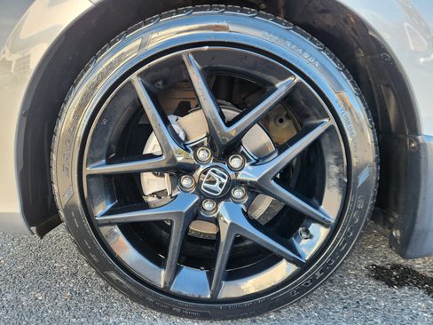 Certified 2024 Honda Civic Sport image 19