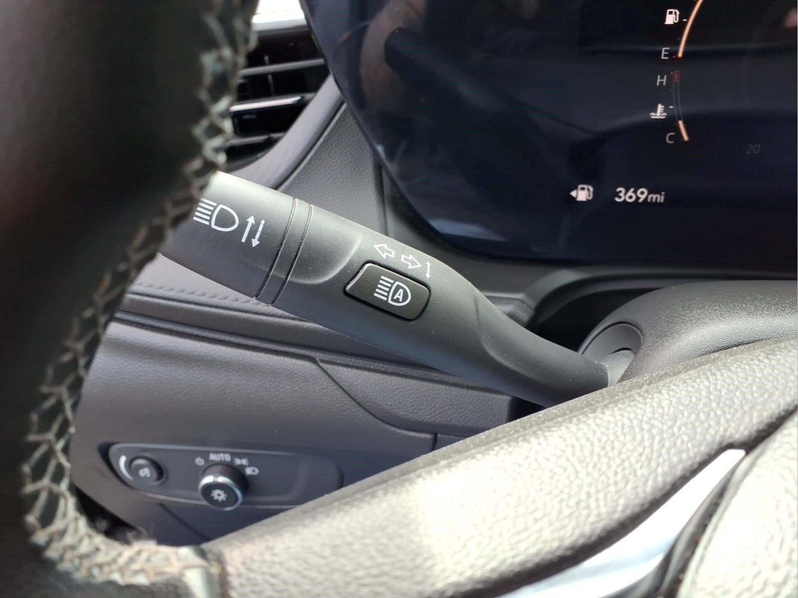 Used 2024 Buick Encore GX Preferred FWD image 17