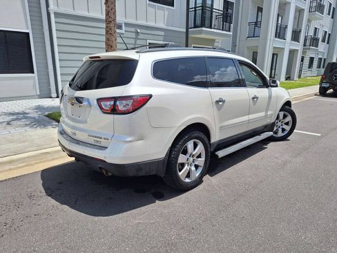 Used 2014 Chevrolet Traverse LTZ FWD image 6