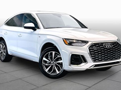 Used 2023 Audi Q5 2.0T Premium Plus w/ Premium Plus Package AWD/4WD image 2