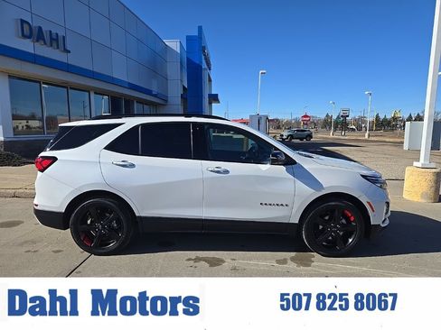 Used 2022 Chevrolet Equinox Premier AWD/4WD image 1
