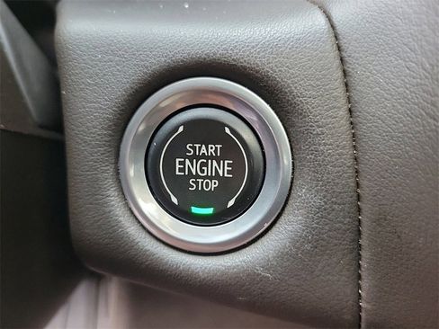 Certified 2023 GMC Yukon SLT image 30