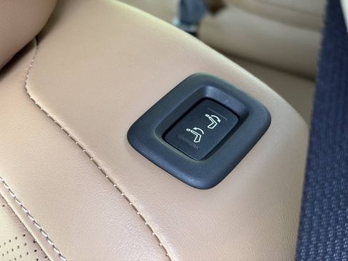 Used 2025 INFINITI QX80 Luxe AWD/4WD image 27