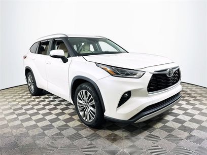 Used 2021 Toyota Highlander Platinum