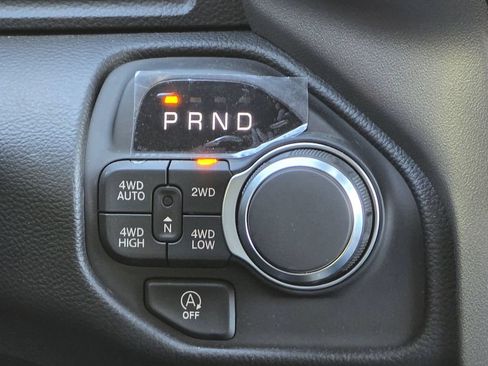 New 2026 RAM 1500 Big Horn w/ Night Edition AWD/4WD image 31