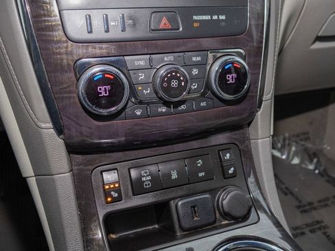 Used 2015 Buick Enclave Leather image 22