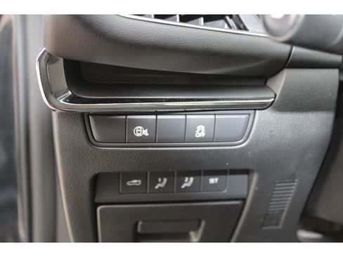 Used 2024 MAZDA MAZDA3 s image 18