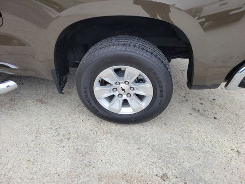 Used 2024 Chevrolet Silverado 1500 LT w/ Protection Package image 8