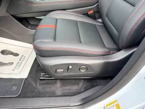 New 2026 Chevrolet Traverse RS image 28