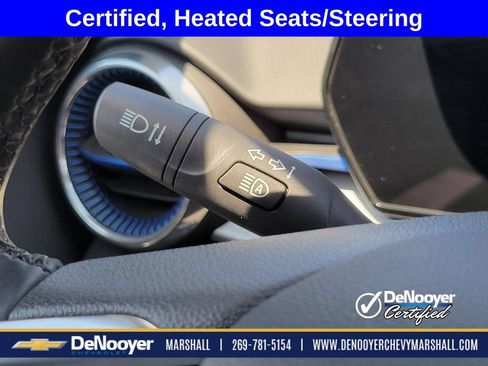 Used 2025 Chevrolet Trax LT w/ LT Convenience Package FWD image 15
