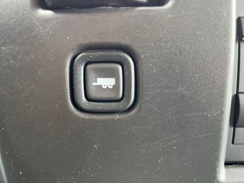 Used 2021 Chevrolet Express 2500 Extended w/ Driver Convenience Package image 19