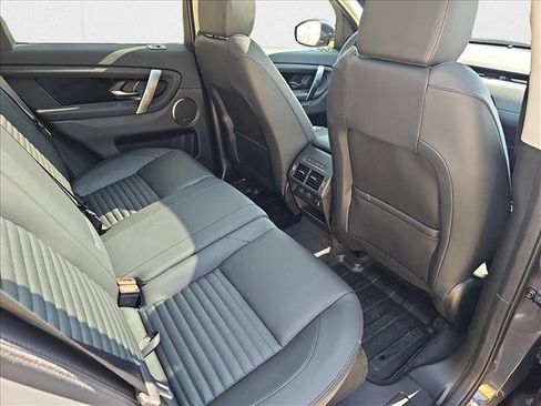 New 2024 Land Rover Discovery Sport S image 6
