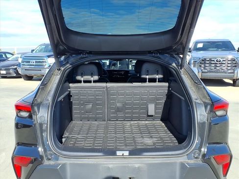 Used 2025 Buick Envista Preferred w/ Convenience II Package image 10