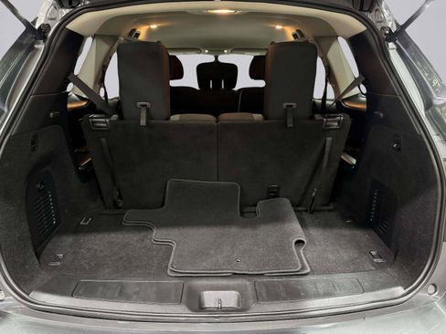 Used 2019 Nissan Pathfinder SV AWD/4WD image 61