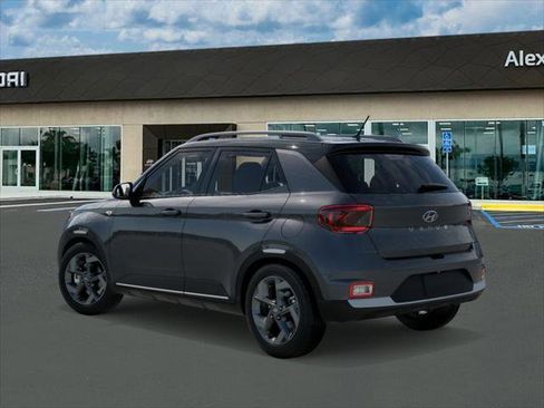 New 2026 Hyundai Venue SEL image 5