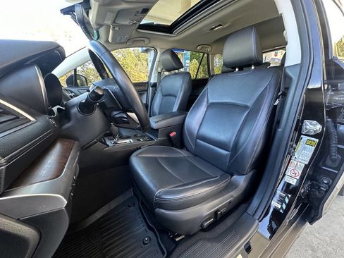 Used 2019 Subaru Outback 3.6R Limited image 6