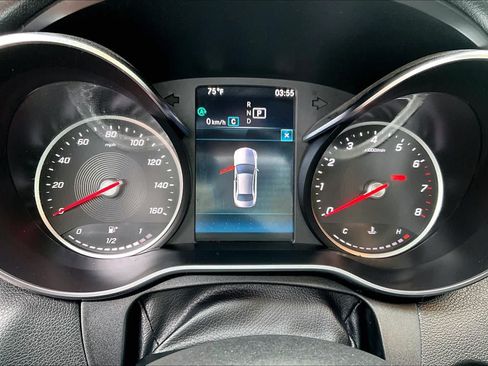 Used 2020 Mercedes-Benz C 300 4MATIC Sedan image 25