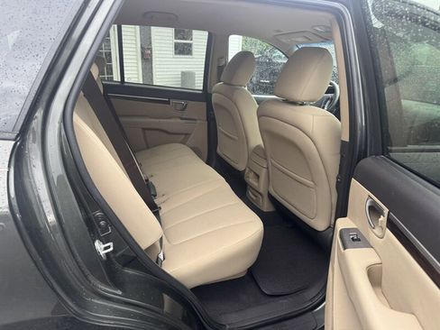 Used 2012 Hyundai Santa Fe GLS AWD/4WD image 12