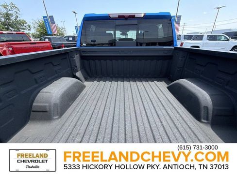 Used 2025 Chevrolet Silverado 1500 LT w/ Safety Package AWD/4WD image 15