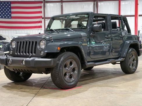 Used 2017 Jeep Wrangler Unlimited Sport AWD/4WD image 1