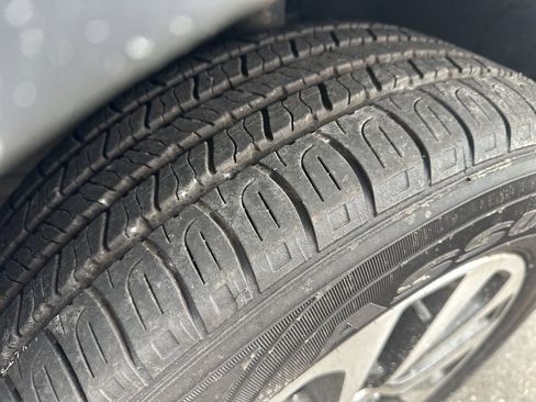 Used 2020 Subaru Outback Premium image 19