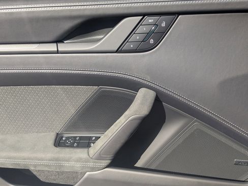 Used 2025 Porsche 911 Carrera 4 GTS image 15