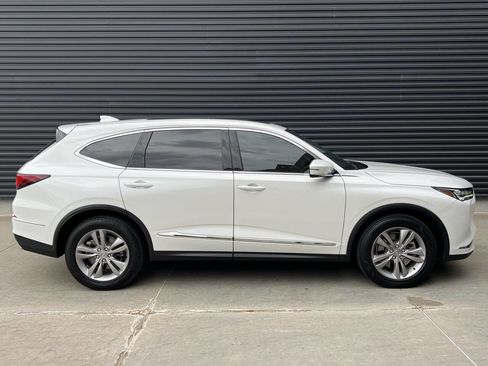 Used 2022 Acura MDX SH-AWD image 10