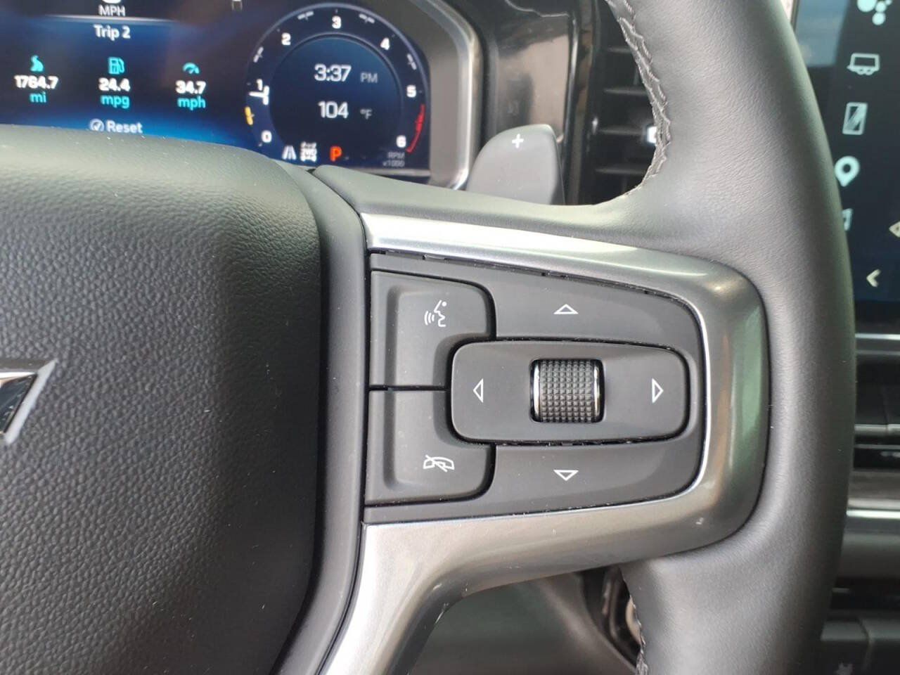 Used 2024 Chevrolet Silverado 1500 LTZ w/ LTZ Convenience Package II AWD/4WD image 20