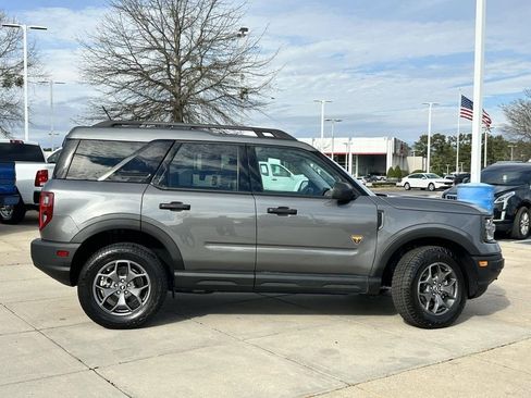 Used 2023 Ford Bronco Sport Badlands image 5