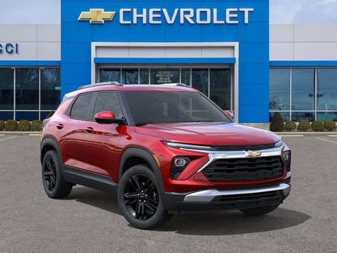 New 2026 Chevrolet TrailBlazer LT w/ Midnight Edition FWD image 7