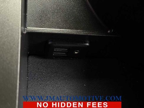 Used 2023 Chevrolet Camaro LT w/ RS Package image 38