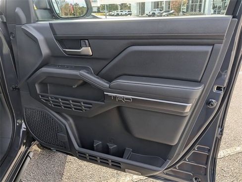 New 2024 Toyota Tacoma TRD Off-Road image 29