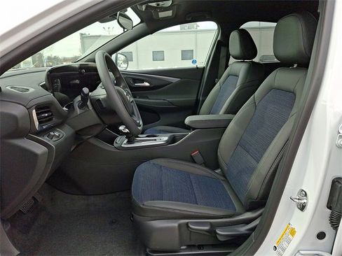 New 2026 Buick Envista Preferred image 9