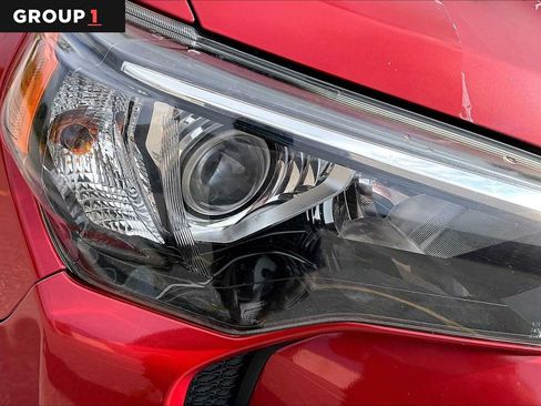 Used 2016 Toyota 4Runner SR5 Premium AWD/4WD image 27