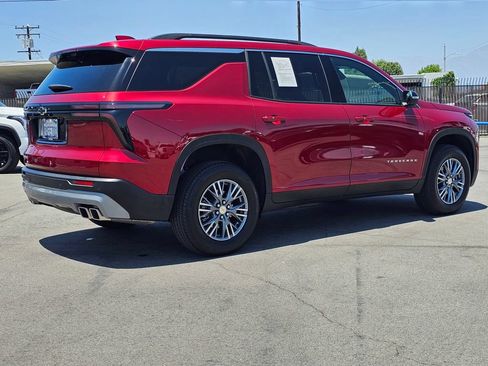 New 2026 Chevrolet Traverse LT w/ Driver Confidence Package FWD image 6