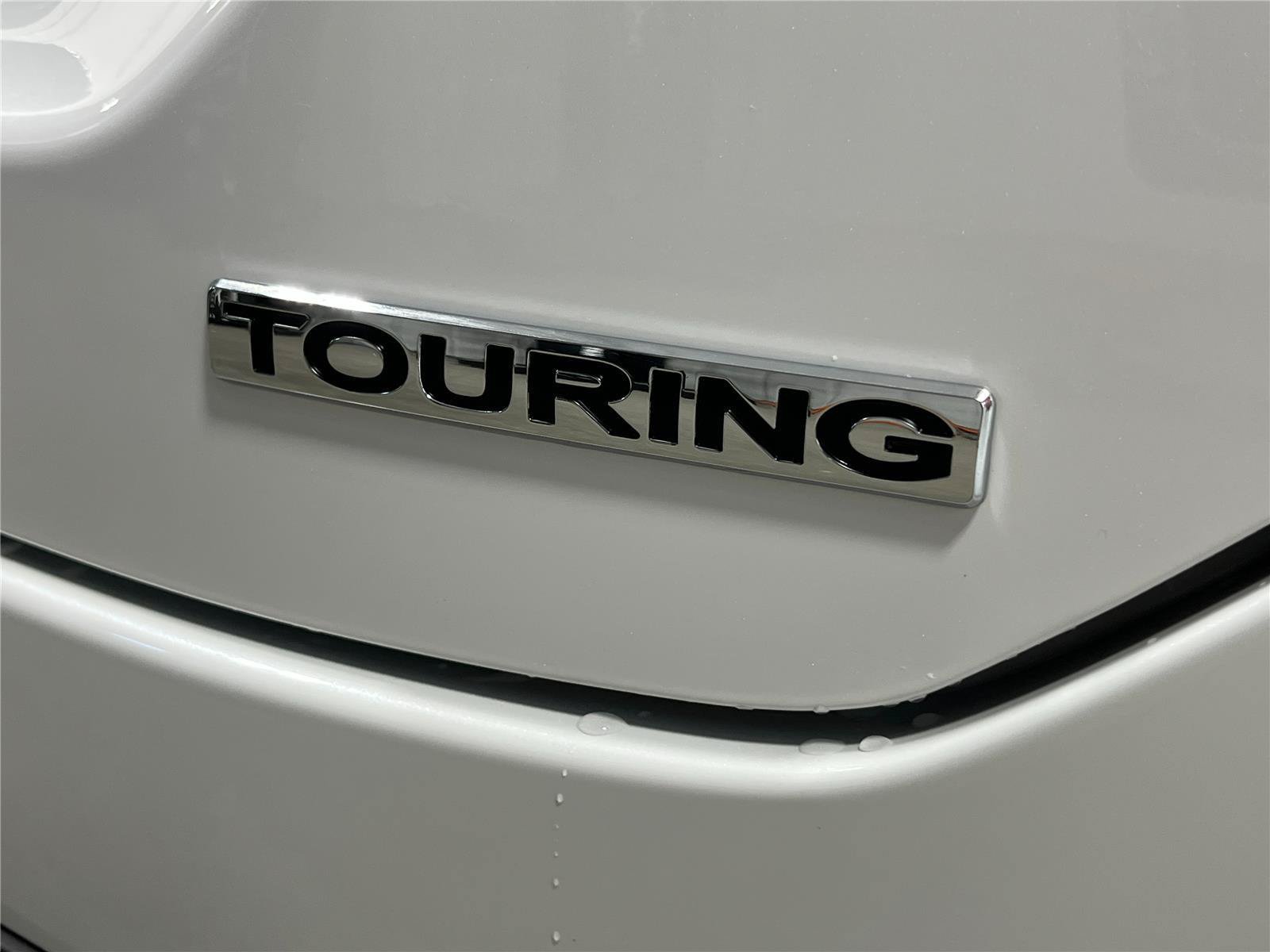 New 2026 Honda Pilot Touring image 6