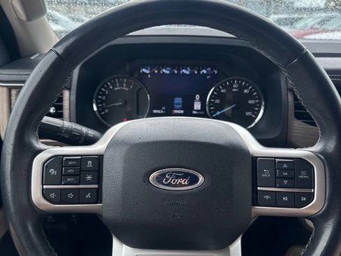 Used 2024 Ford Expedition Max Limited AWD/4WD image 24
