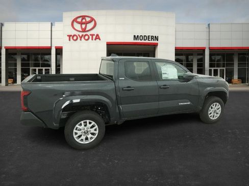 New 2026 Toyota Tacoma SR5 image 27