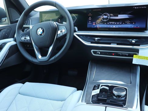 New 2026 BMW X5 sDrive40i w/ Climate Comfort Package RWD image 30