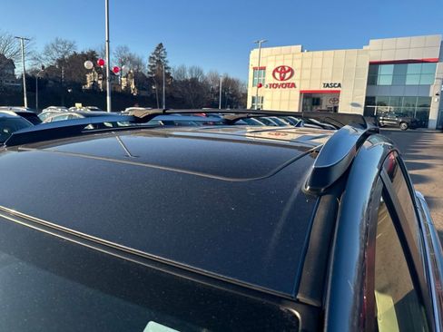 Used 2017 Toyota RAV4 XLE image 44