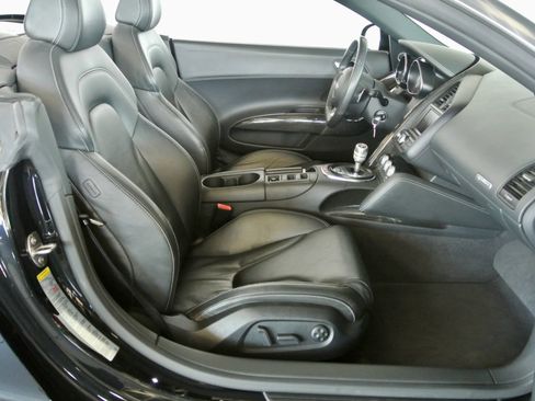 Used 2011 Audi R8 V10 AWD/4WD image 26