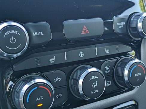 Used 2023 RAM 1500 Lone Star w/ Trailer Tow Group AWD/4WD image 31