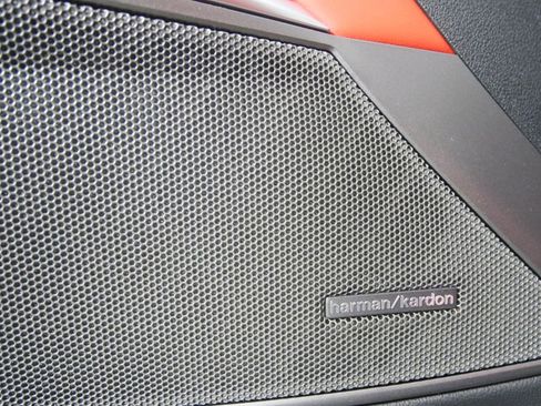 Used 2025 BMW M3 Competition image 9