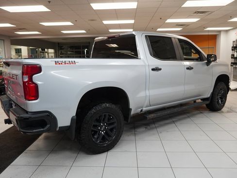 Used 2020 Chevrolet Silverado 1500 LT Trail Boss w/ Bed Protection Package image 11